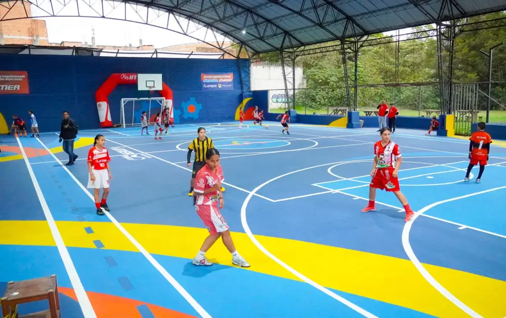 Las-canchas-cuentan-historia-05